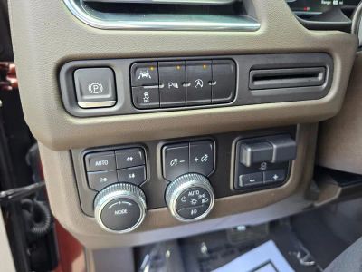 2023 GMC Yukon — photo 25 view