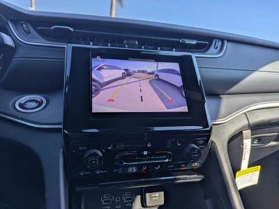 2026 Jeep Grand Cherokee — photo 21 view