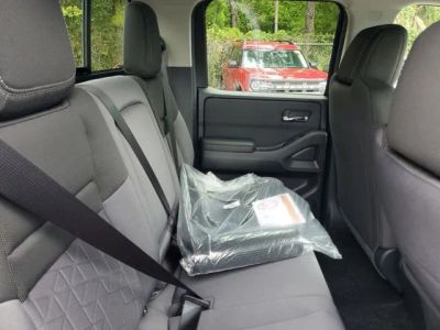 2026 Nissan Frontier — photo 27 view