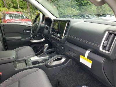 2026 Nissan Frontier — photo 29 view
