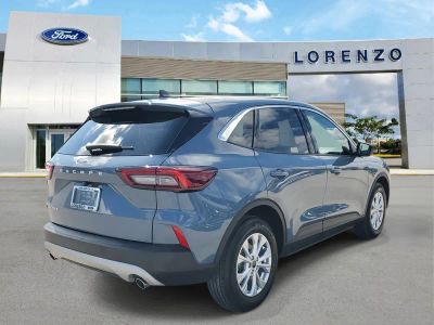 2024 Ford Escape — detail view