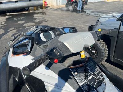 2012 Sea-Doo GTI SE 130 - Photo 5