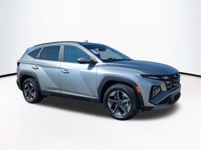 2026 Hyundai TUCSON SEL in Silver — front three-quarter view