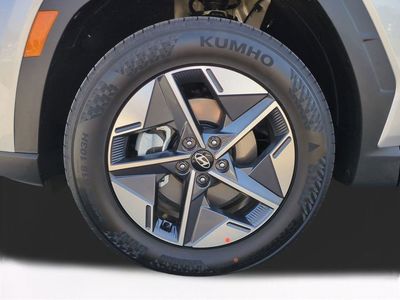 2026 Hyundai TUCSON — photo 11 view