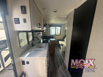 2025 Jayco Jay Flight SLX - Photo 10