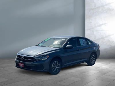 2024 Volkswagen Jetta — front three-quarter view