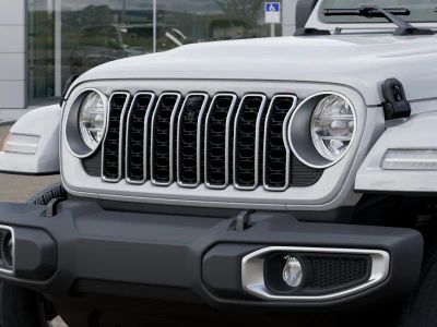 2026 Jeep Wrangler — photo 11 view