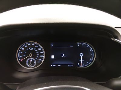 2025 Genesis G70 - Photo 14