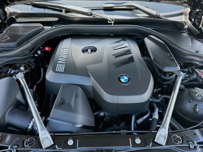 2026 BMW 5 Series — photo 25 view