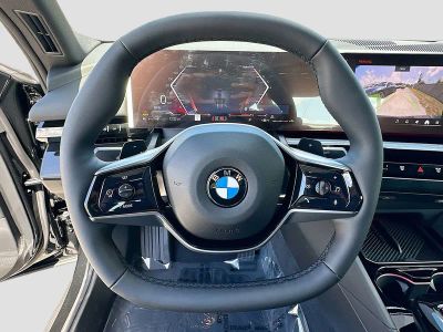 2026 BMW 5 Series — photo 8 view