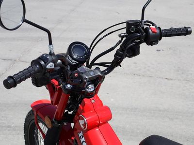 2025 Honda Trail125 - Photo 11
