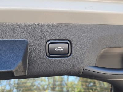 2026 Kia Sportage Plug-In Hybrid — photo 11 view