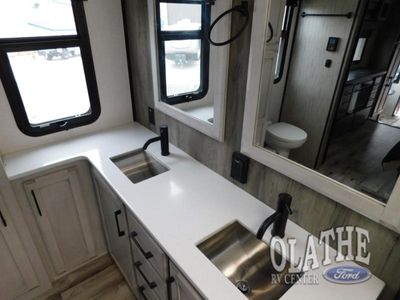 2023 KZ Durango Gold - Photo 27
