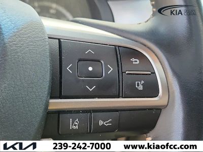 2023 Lexus GX — photo 23 view