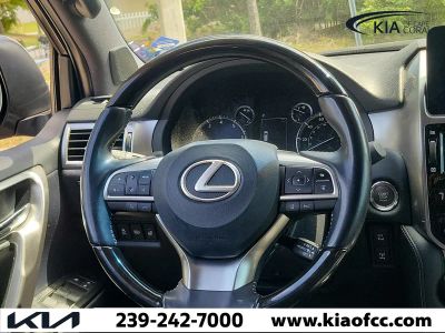 2023 Lexus GX — photo 15 view