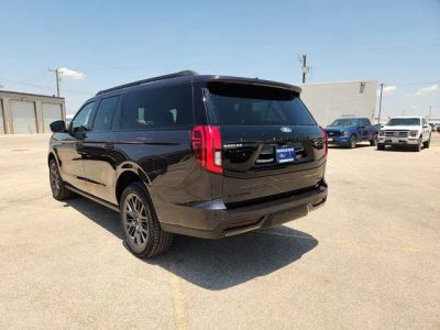 2027 Ford Expedition Max — detail view