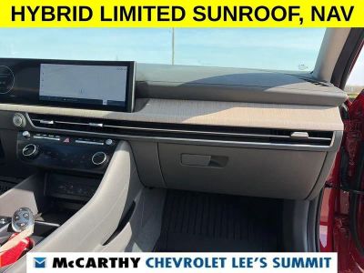 2024 Hyundai Sonata Hybrid - Photo 36