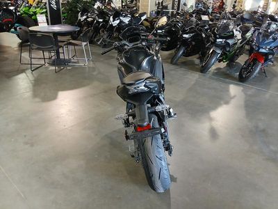 2026 Kawasaki Ninja 650 - Photo 8