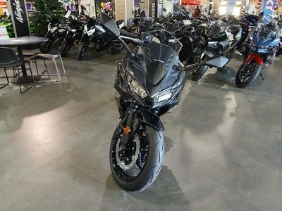 2026 Kawasaki Ninja 650 - Photo 5