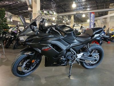 2026 Kawasaki Ninja 650 - Photo 11
