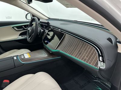 2026 Mercedes-Benz E-Class - Photo 26