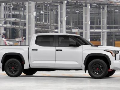 2026 Toyota Tundra i-FORCE MAX - Photo 15