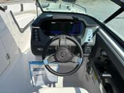2025 Chaparral 250 OSX - Photo 13