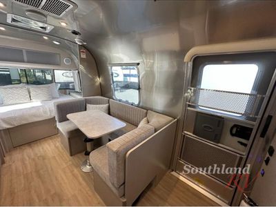 2025 Airstream Caravel - Photo 14