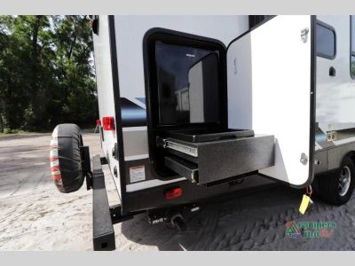 2023 Forest River RV Vibe — photo 9 view