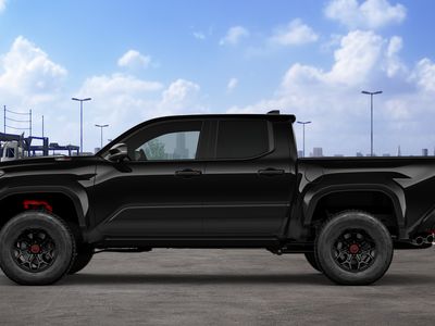 2026 Toyota Tacoma i-FORCE MAX - Photo 6