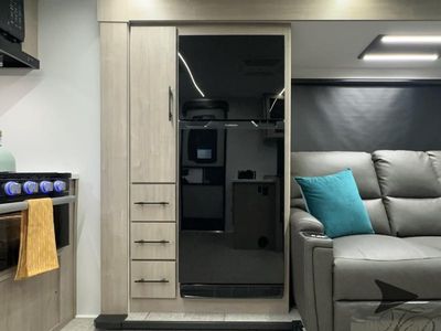 2026 Grand Design Imagine XLS - Photo 33