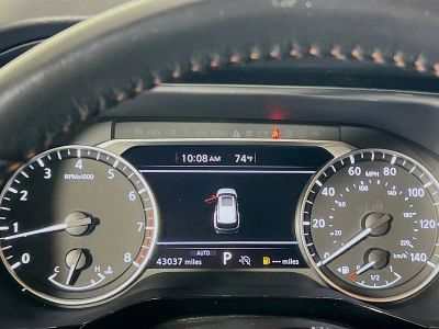 2023 Nissan Pathfinder — photo 9 view