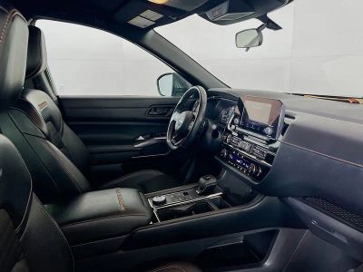 2023 Nissan Pathfinder — photo 7 view