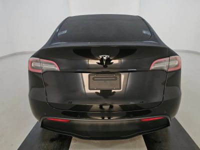 2021 Tesla Model Y - Photo 14