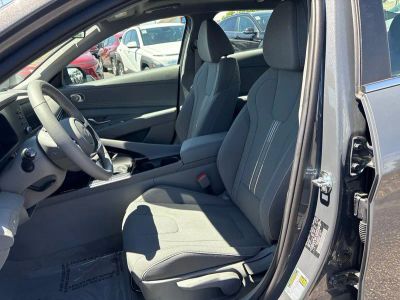 2026 Hyundai Elantra - Photo 28