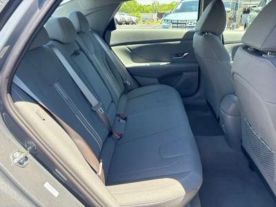 2026 Hyundai Elantra - Photo 17