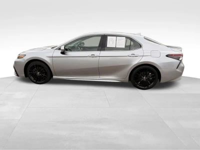 2024 Toyota Camry - Photo 3