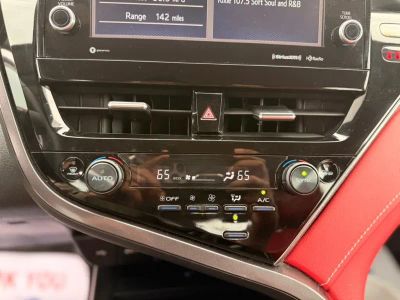 2024 Toyota Camry - Photo 19