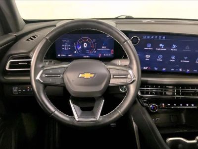 2024 Chevrolet Traverse — detail view