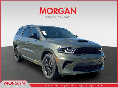 2026 Dodge Durango GT HEMI V8 in Green — front three-quarter view