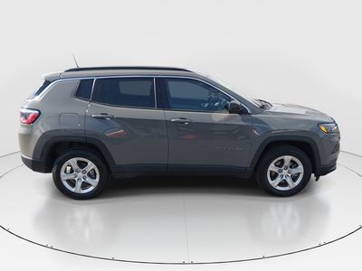 2024 Jeep Compass — photo 8 view