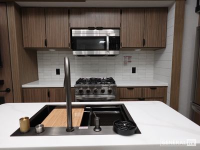 2026 Forest River Wildwood Grand Lodge - Photo 6
