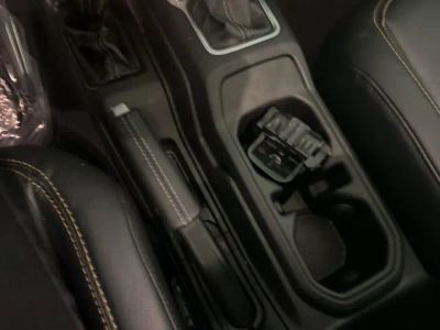 2025 Jeep Wrangler — photo 39 view