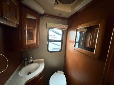 2013 Tiffin Motorhomes Allegro Breeze - Photo 15