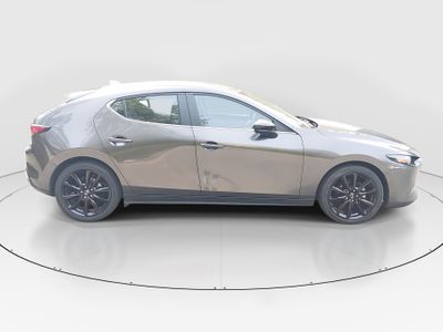 2024 Mazda Mazda3 Hatchback - Photo 8