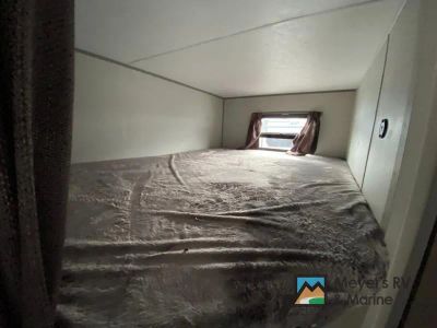 2026 Coachmen RV Catalina Summit Series 8 - Photo 16