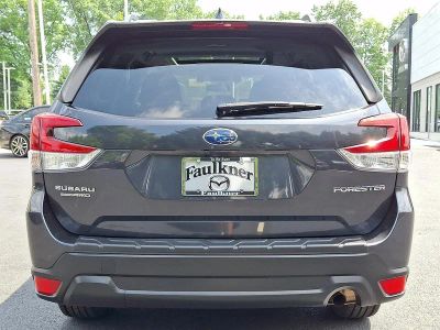2019 Subaru Forester — detail view