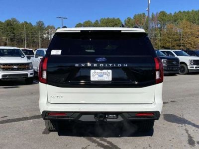 2026 Ford Expedition - Photo 4