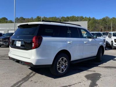 2026 Ford Expedition - Photo 3