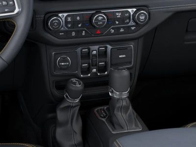 2026 Jeep Wrangler — photo 24 view
